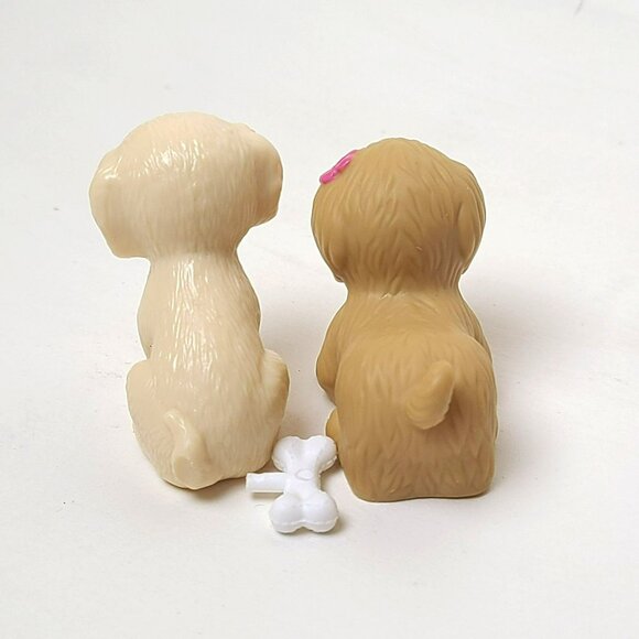 Mattel 2016 Barbie Pet Dog Figure Squirt Toy Golden Retriever Puppy w Bone & Pal - Picture 4 of 7